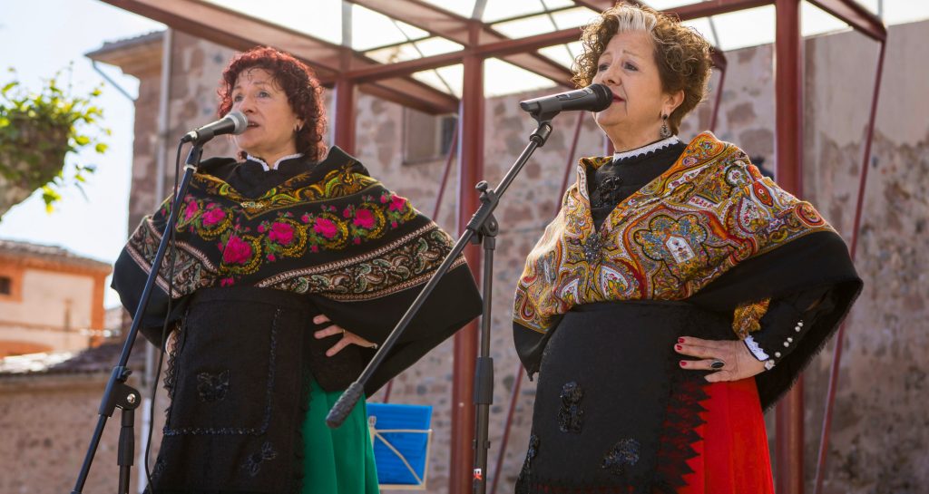 la rioja festival spanish folkloric music