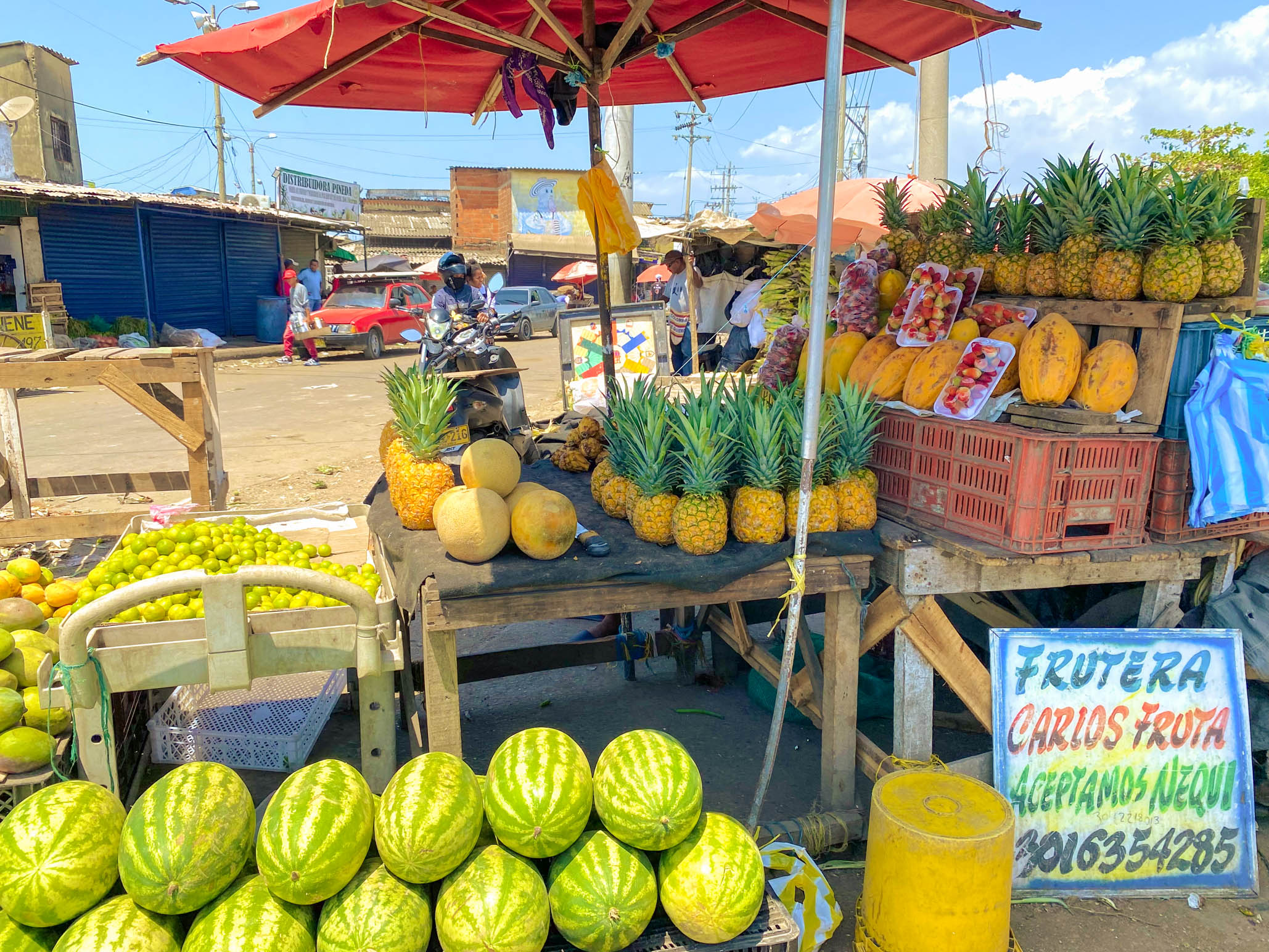 Tour Bazurto Market in Cartagena Colombia