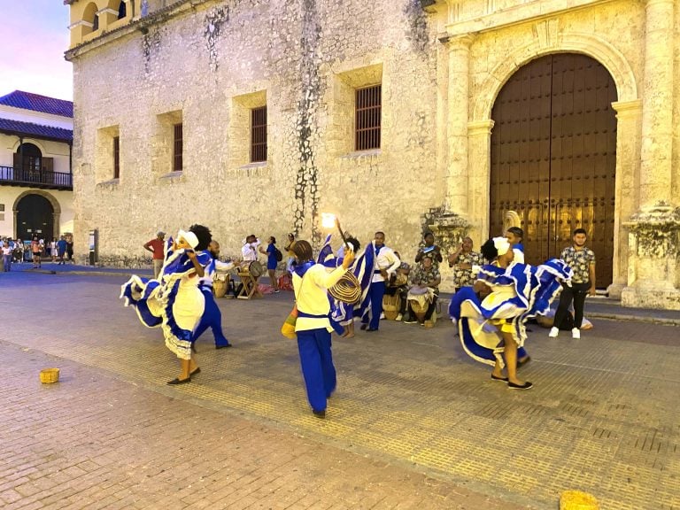 Cumbia dancers in Cartagena de Indias Old City