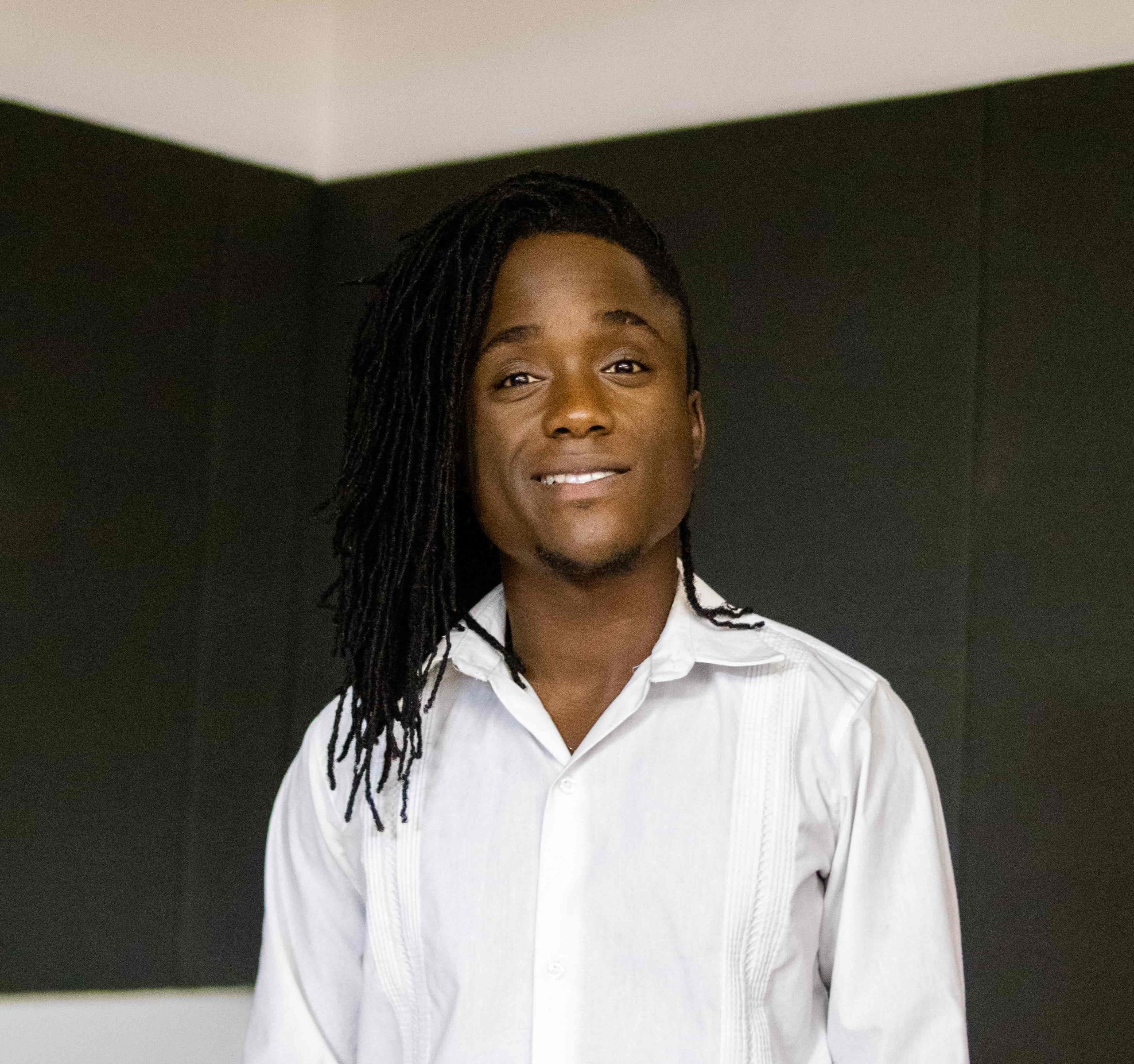 Miguel-Zequeira-Musician Tour-Leader-Cuba-Musical-Getaways-Havana-Music-Tours