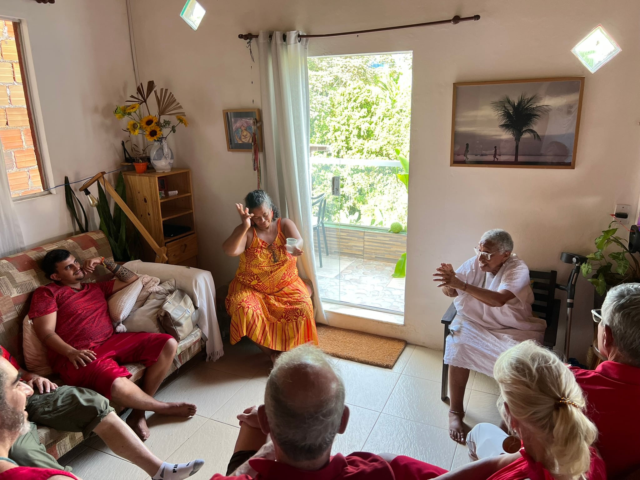Small-group cultural conversation during a Musical Getaways journey in Salvador da Bahia